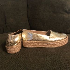 Only worn 3 times ! Espadrilles